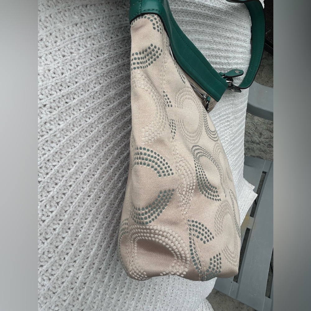 Coach Ashley Opt Art Hippie Tan/Green Convertible Crossbody - Picture 6 of 12